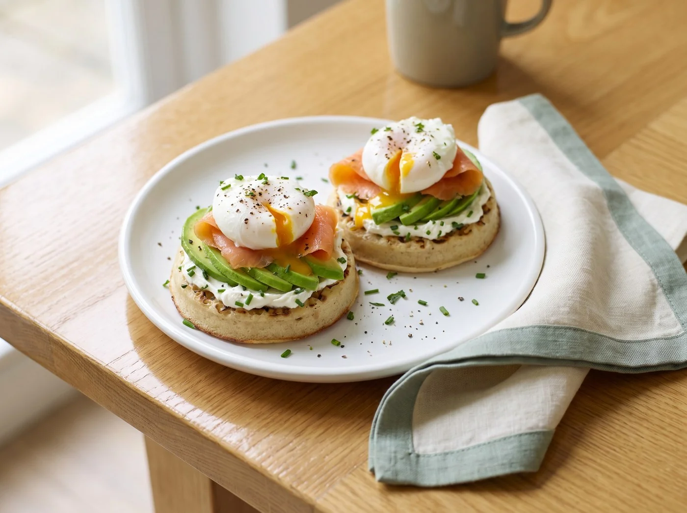 Smoked Salmon & Crumpets